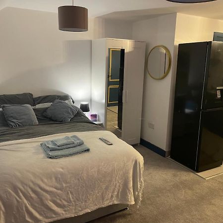 Lovely Studio Apartment Located In ברמינגהאם מראה חיצוני תמונה